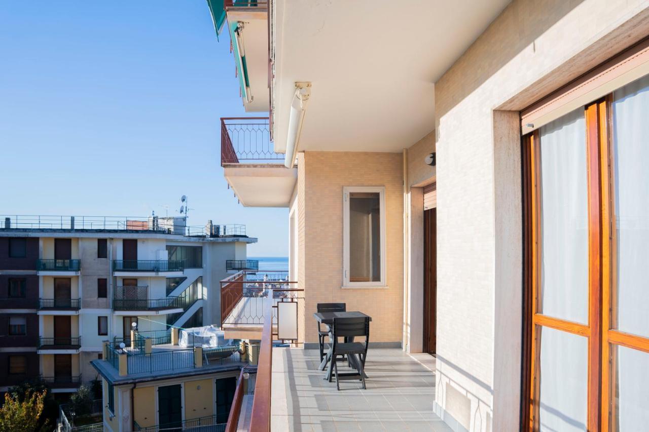 Apartament 093 - Casa Panorama, Vista Mare E Vista Portofino, 500 Metri Centro Di Chiavari, Posto Auto Gratis Incluso Zewnętrze zdjęcie