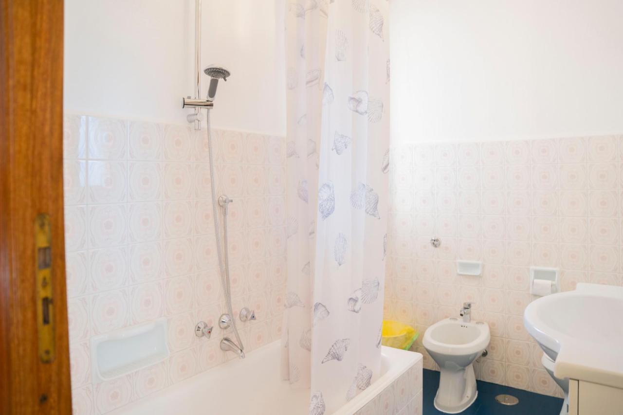Apartament 093 - Casa Panorama, Vista Mare E Vista Portofino, 500 Metri Centro Di Chiavari, Posto Auto Gratis Incluso Zewnętrze zdjęcie